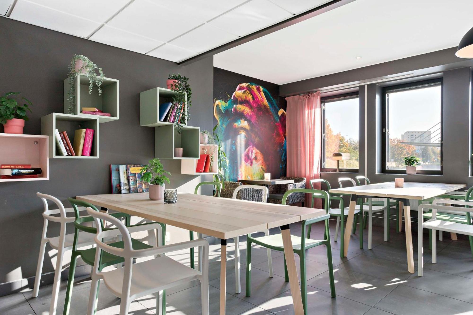Hotel by Maude Solna Exteriér fotografie