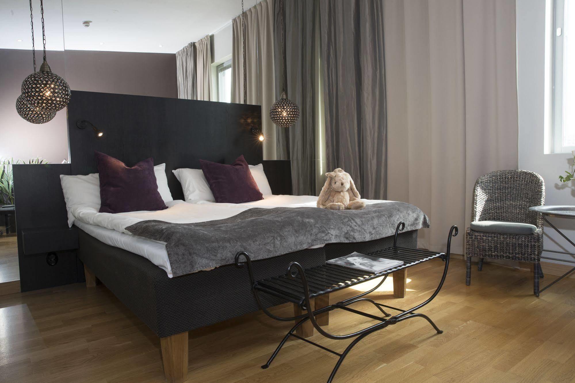 Hotel by Maude Solna Exteriér fotografie